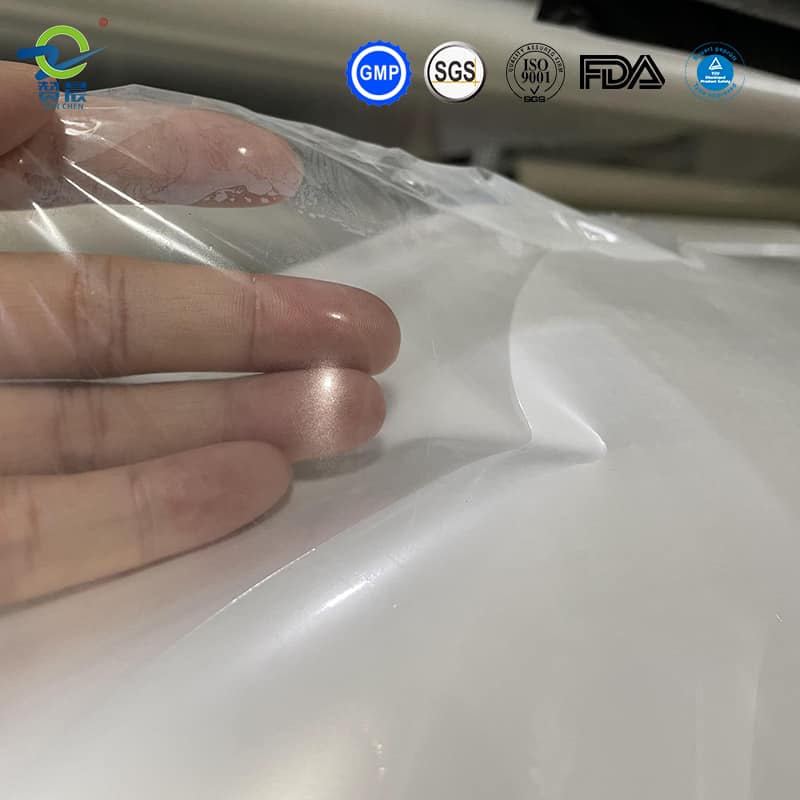 贊晨耐水解耐磨TPU防水透濕膜環(huán)保化妝袋醫(yī)療用品復(fù)合布料貼合膜